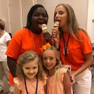 Meet your Posher, Karen